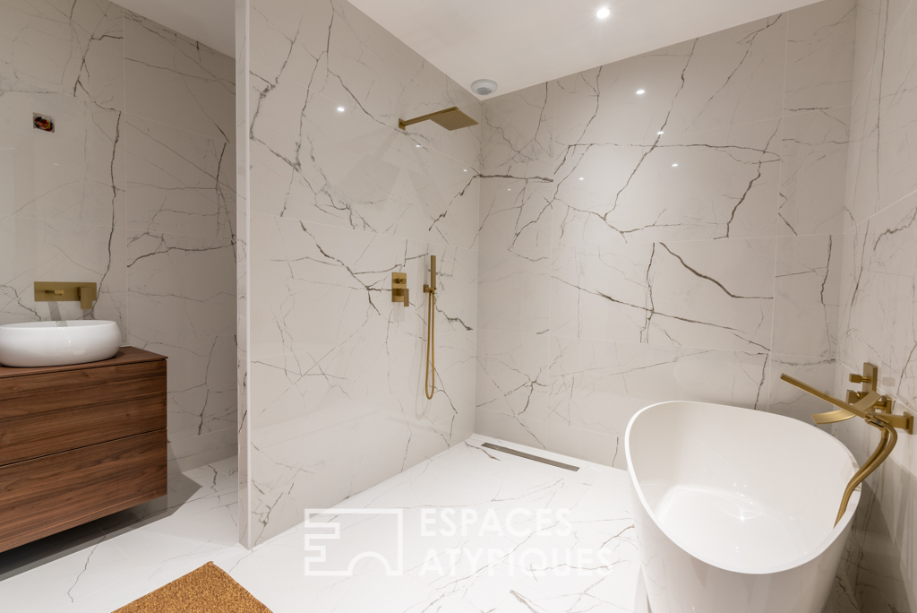 Elegant architect-designed villa fifteen minutes from Rennes