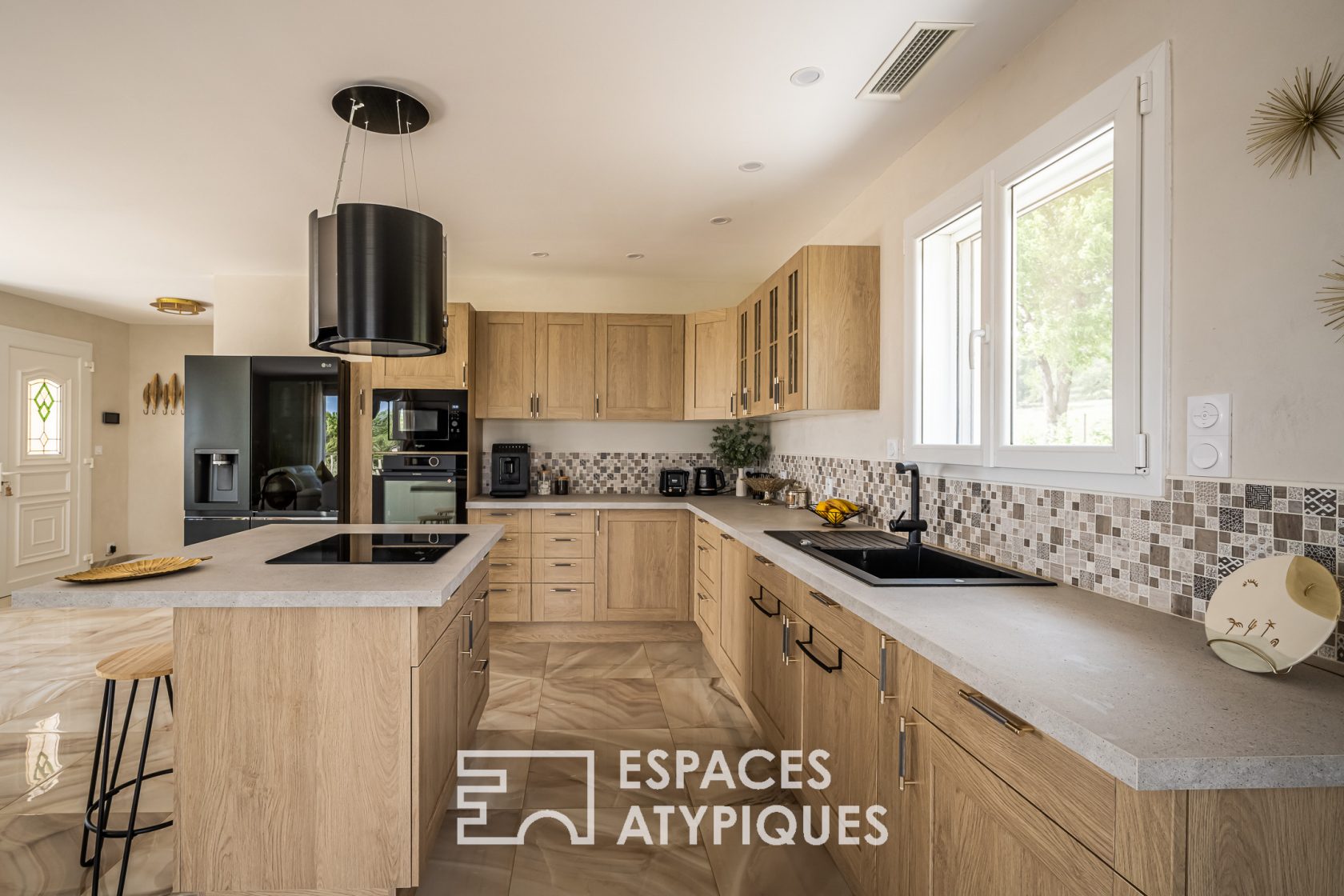 Maison avec jardin et piscine dominant les Corbières