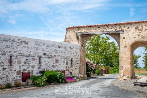 Aux portes du Puy du Fou, domaine d’exception avec chambres d’hôtes, lodges et restaurant