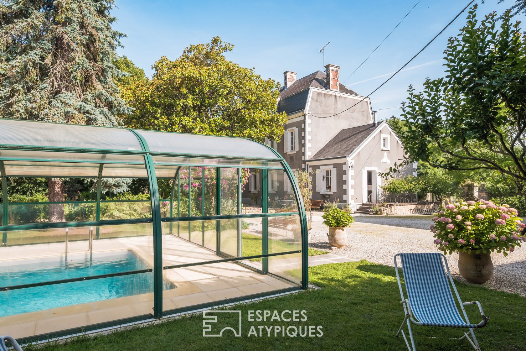 Historic property, hidden from view