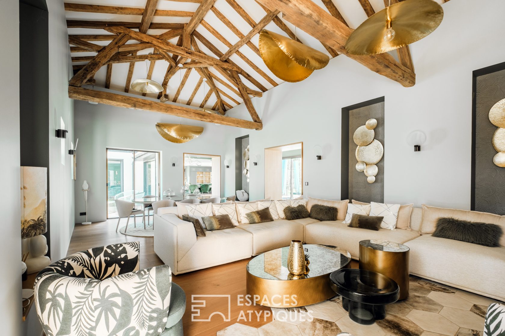 Exceptional architect-designed property