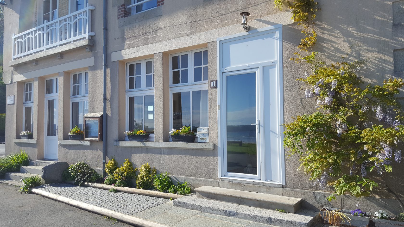 Maison  de caractère vue mer