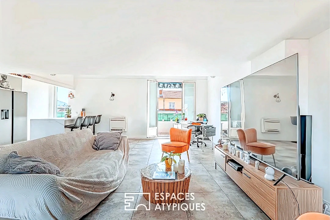 Loft d’exception situé au dernier étage avec extérieur