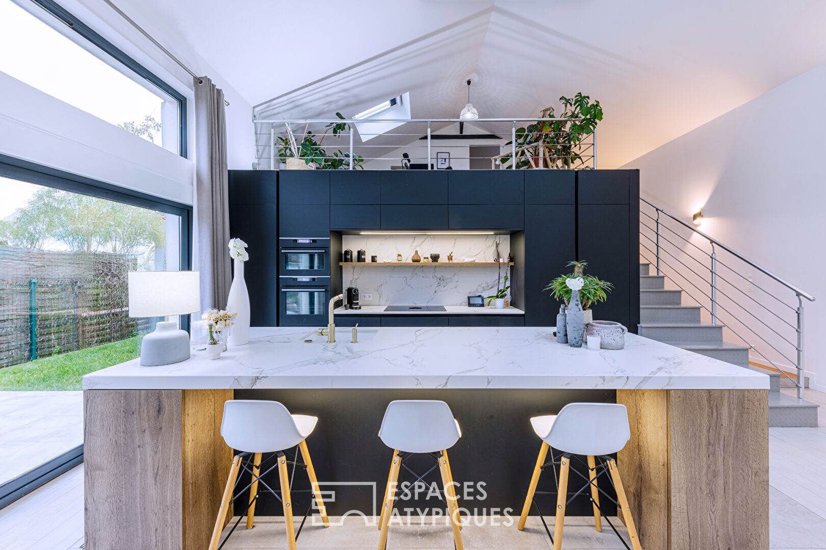 Ancien bâtiment industriel transformé en loft – Le Plessis Bouchard