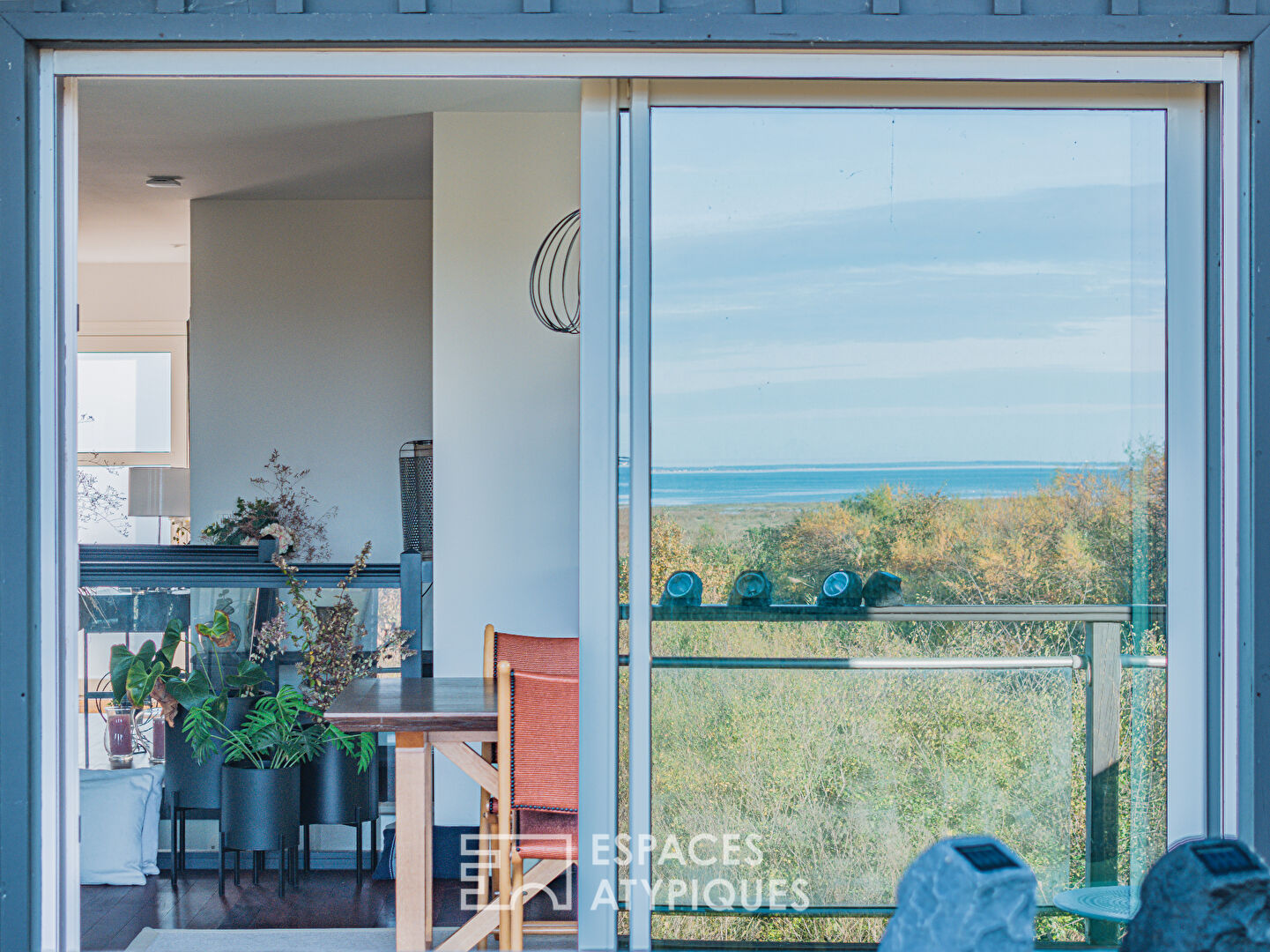 Charming frontline villa