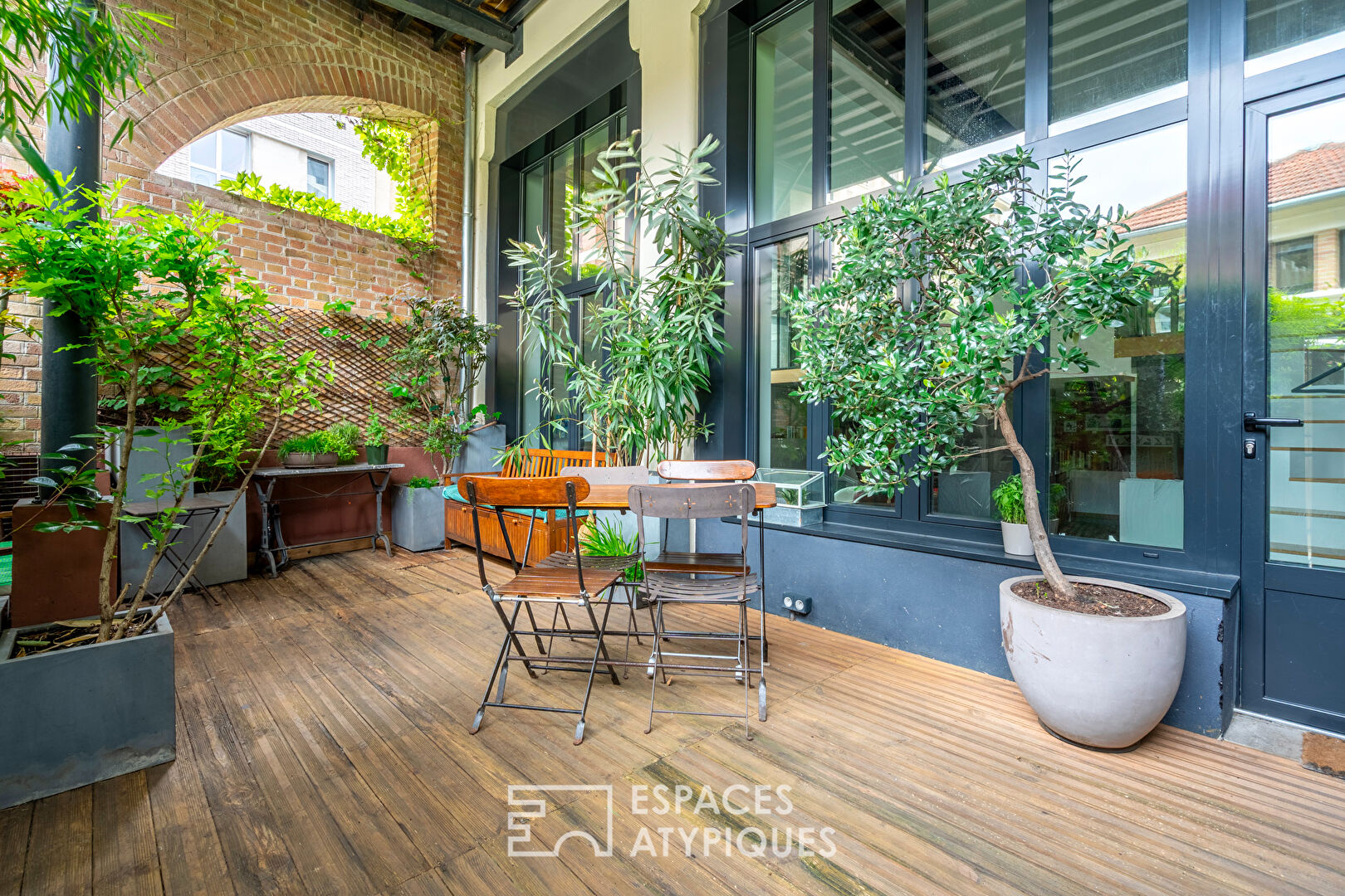 Duplex loft with terrace