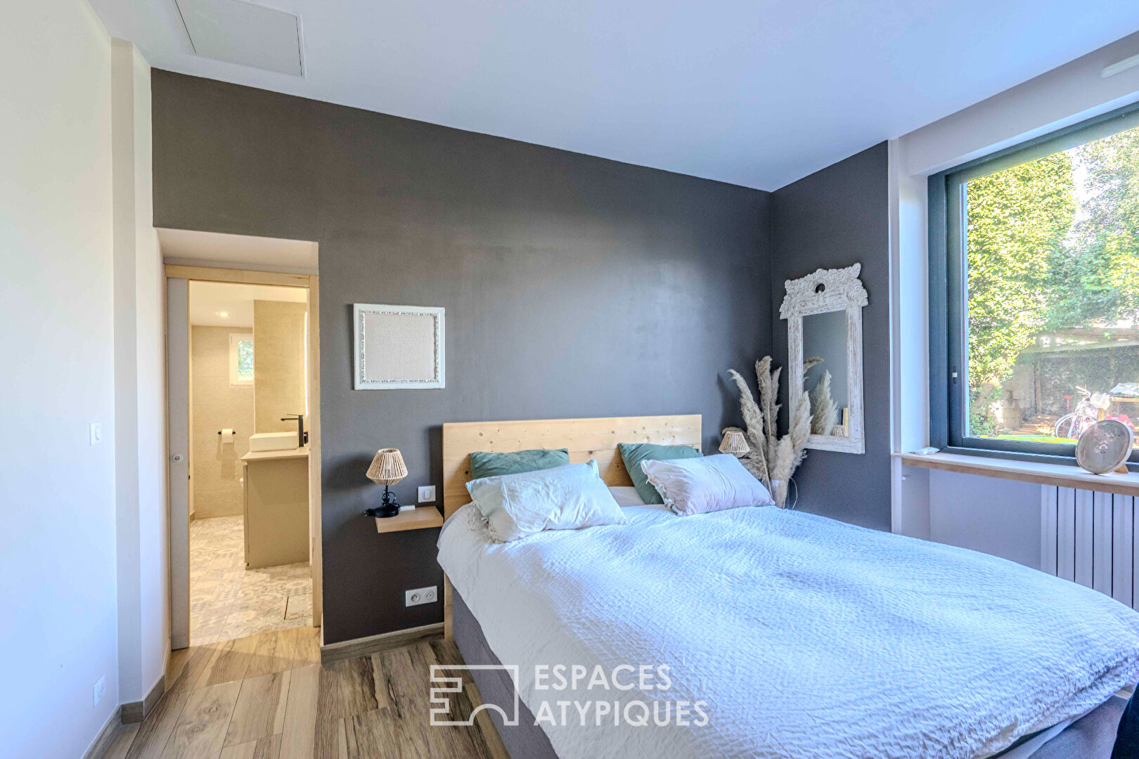 Villa avec piscine face à l’Océan !