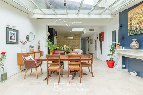 Charming double shop with garden