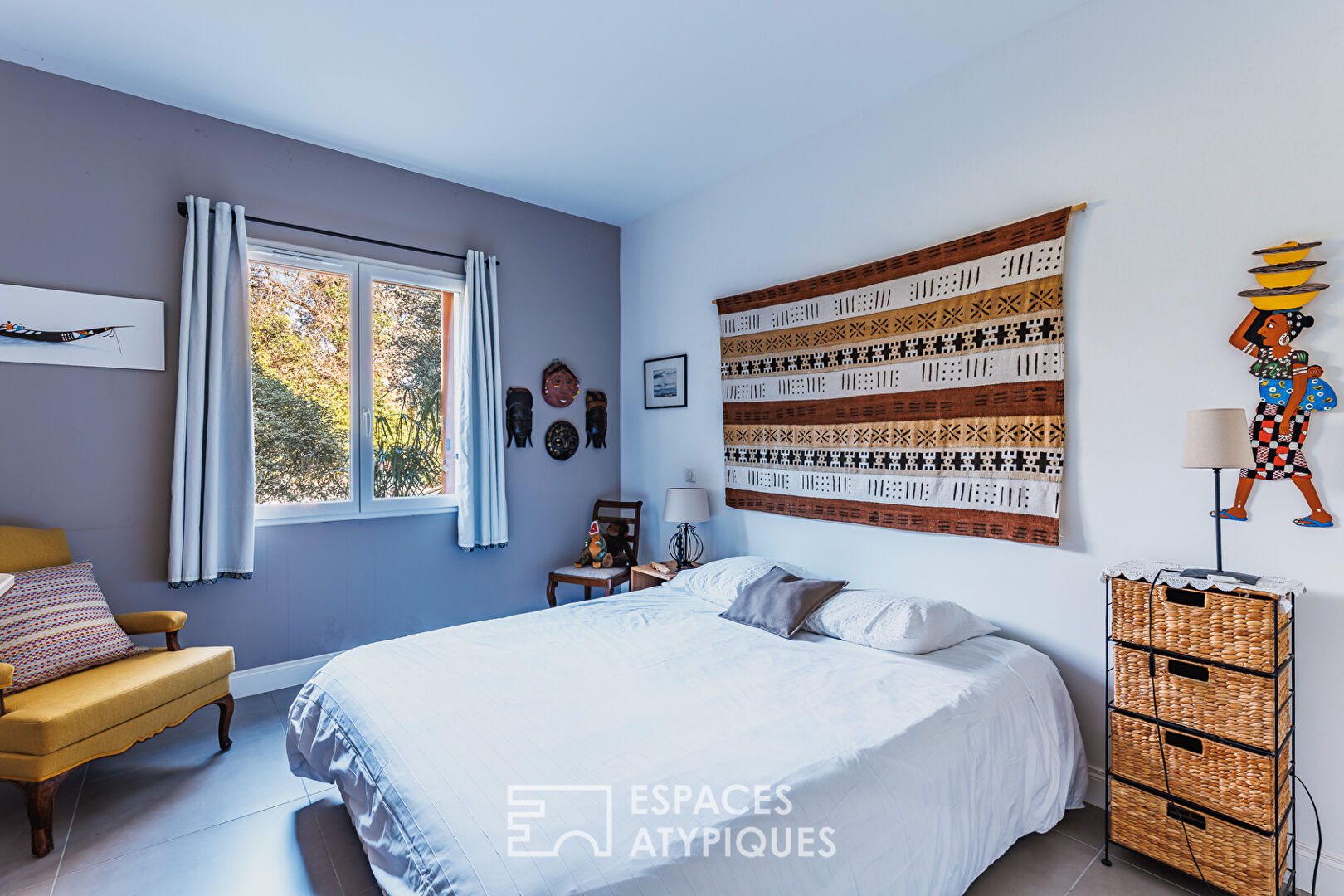 Maison contemporaine avec piscine aux Abatilles