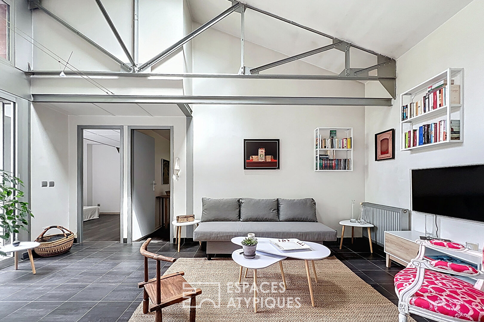 The industrial loft with terrace