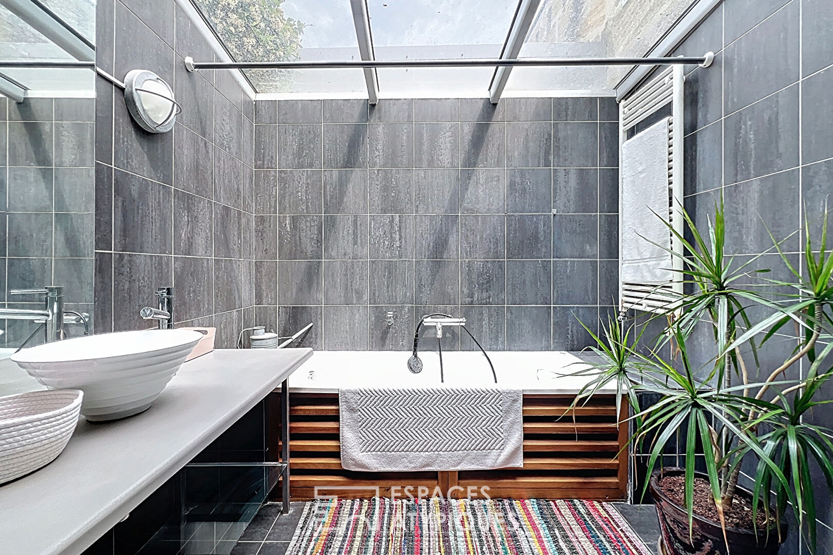 The industrial loft with terrace