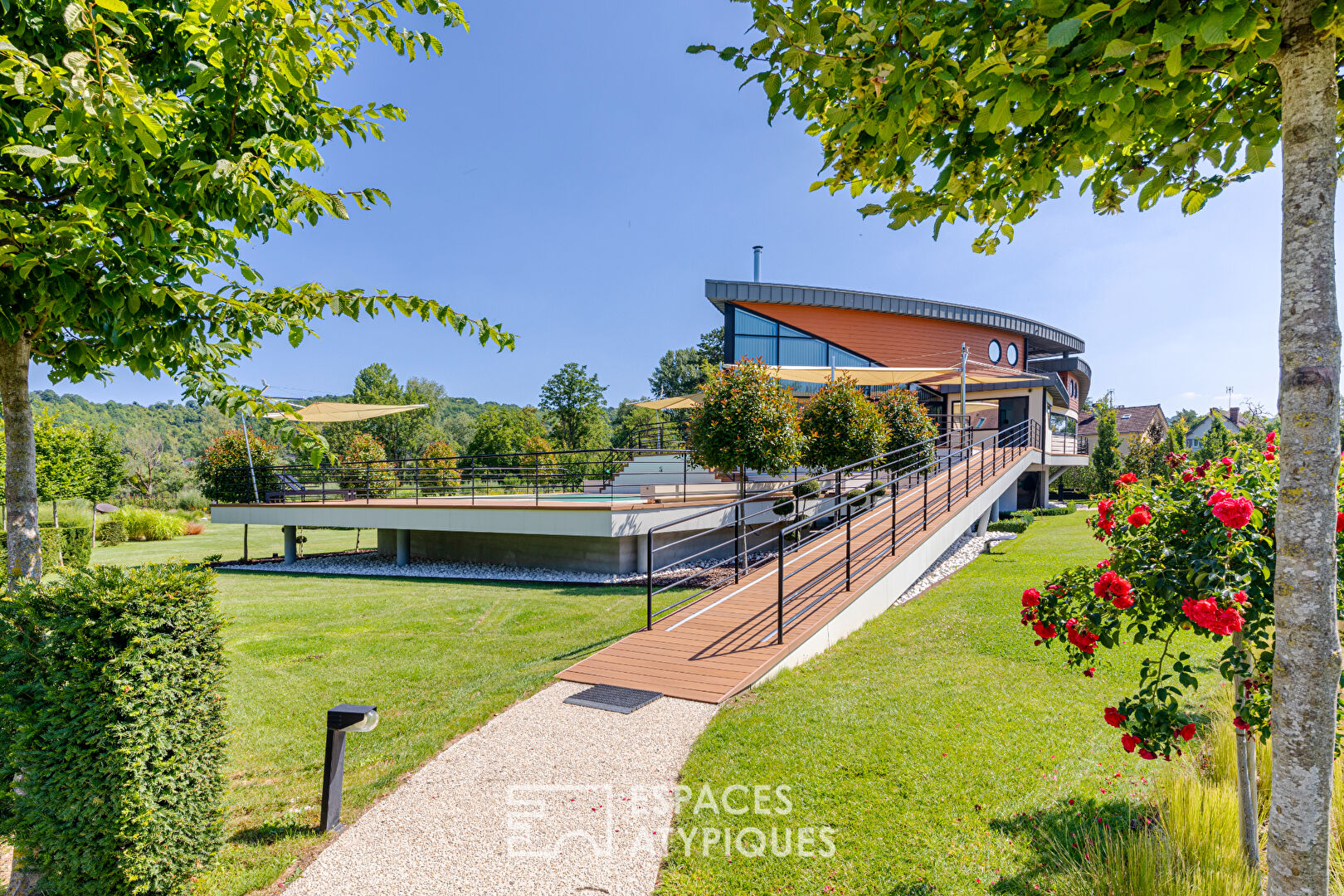 Architect’s house, a boat in the land of the Impressionists