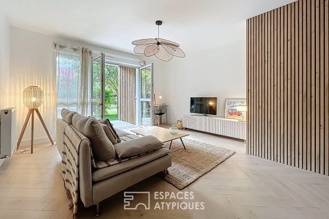 Beautiful renovated apartment with garden in Chartrons