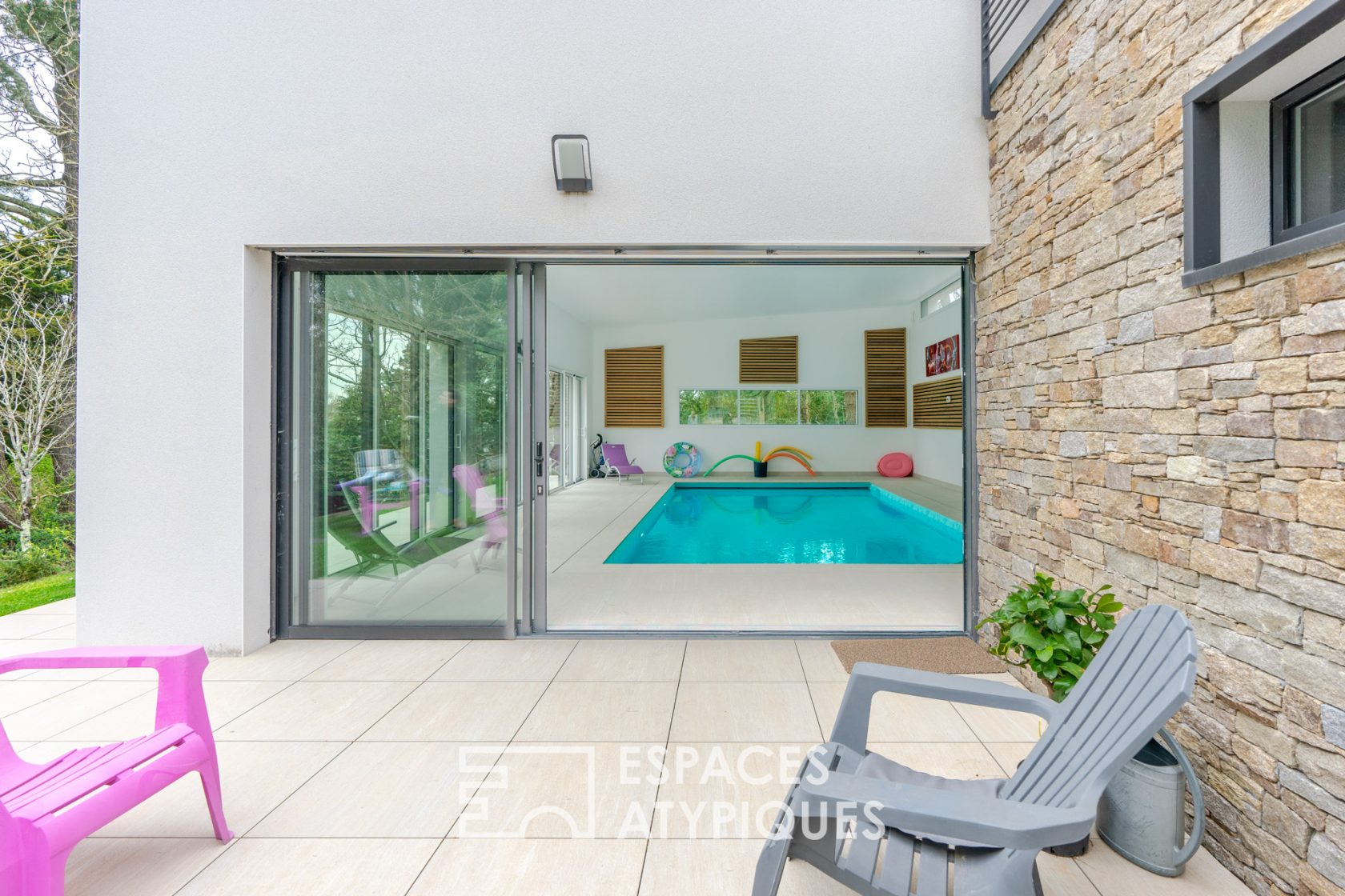Grande maison familiale avec piscine intérieure – Orvault bourg