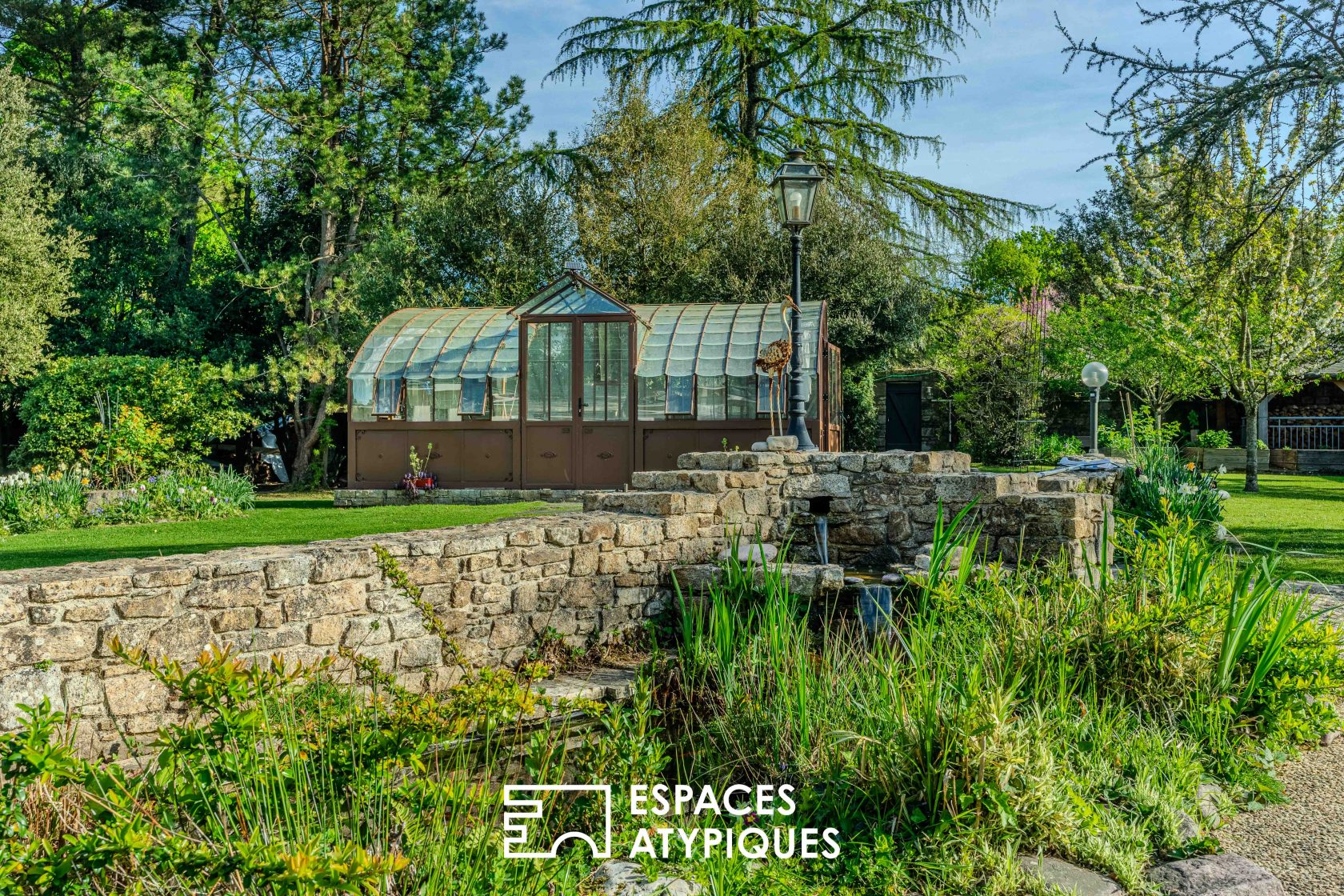 Propriété familiale avec piscine intérieure – Orvault bourg
