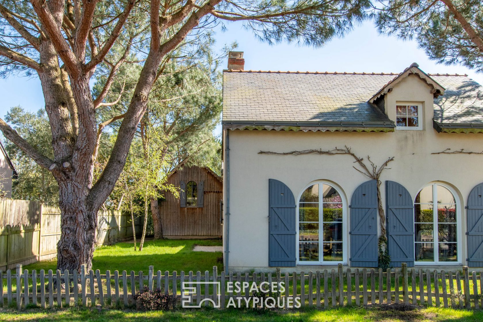Holiday-style house on the outskirts of Angers.