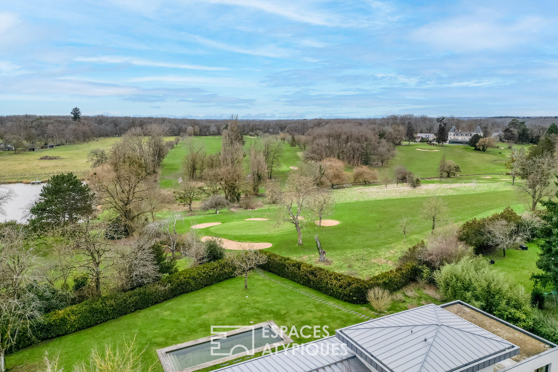 Maison d’architecte d’exception avec piscine et accès golf