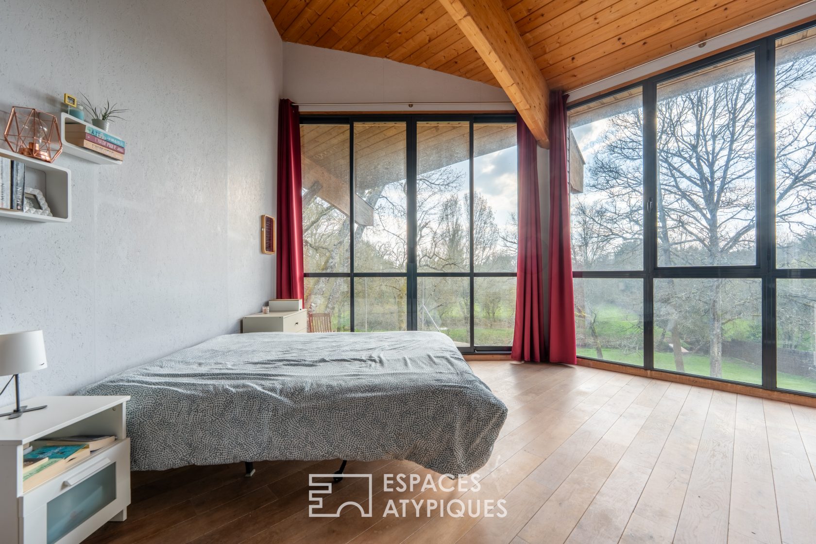 Maison contemporaine au calme