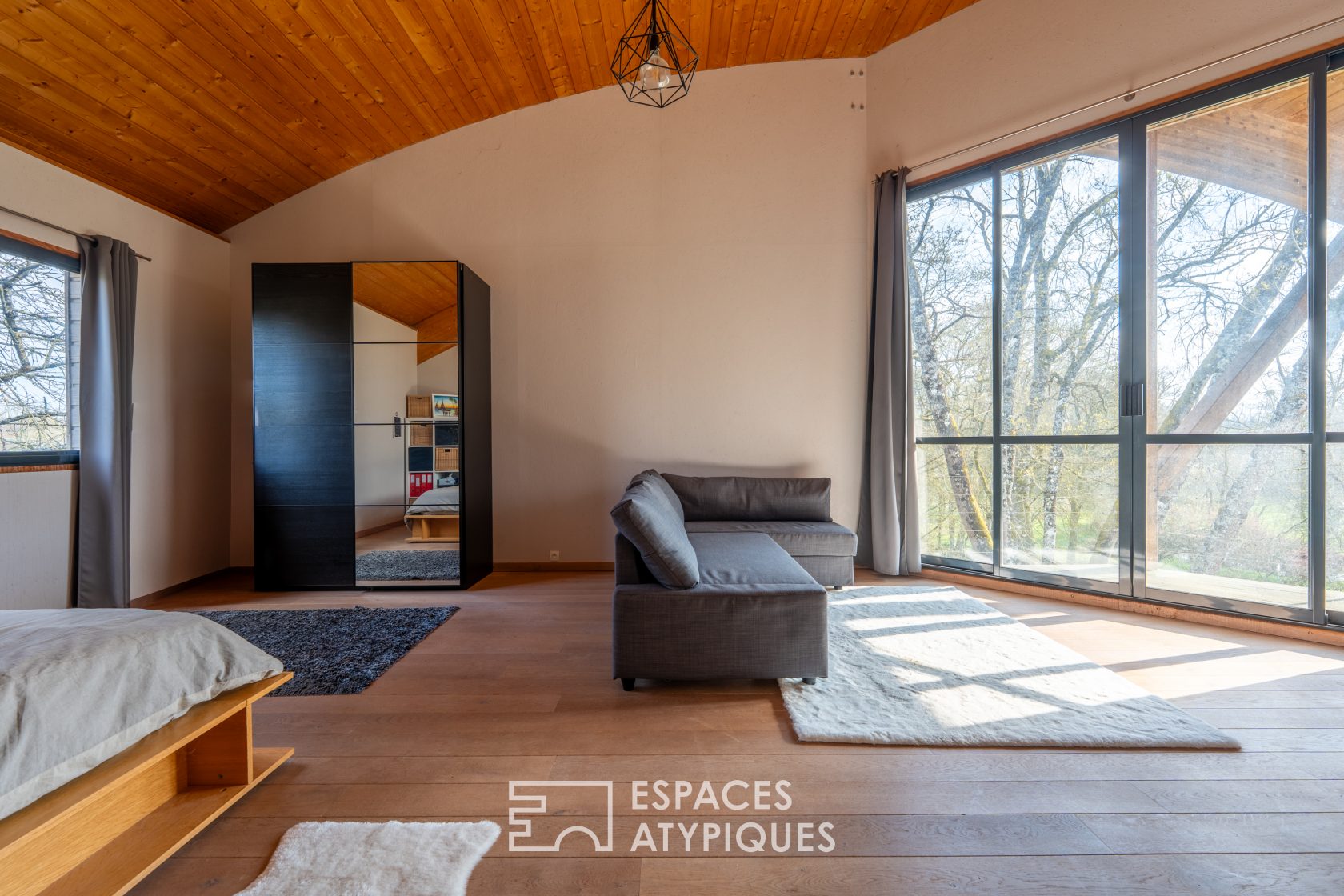 Maison contemporaine au calme