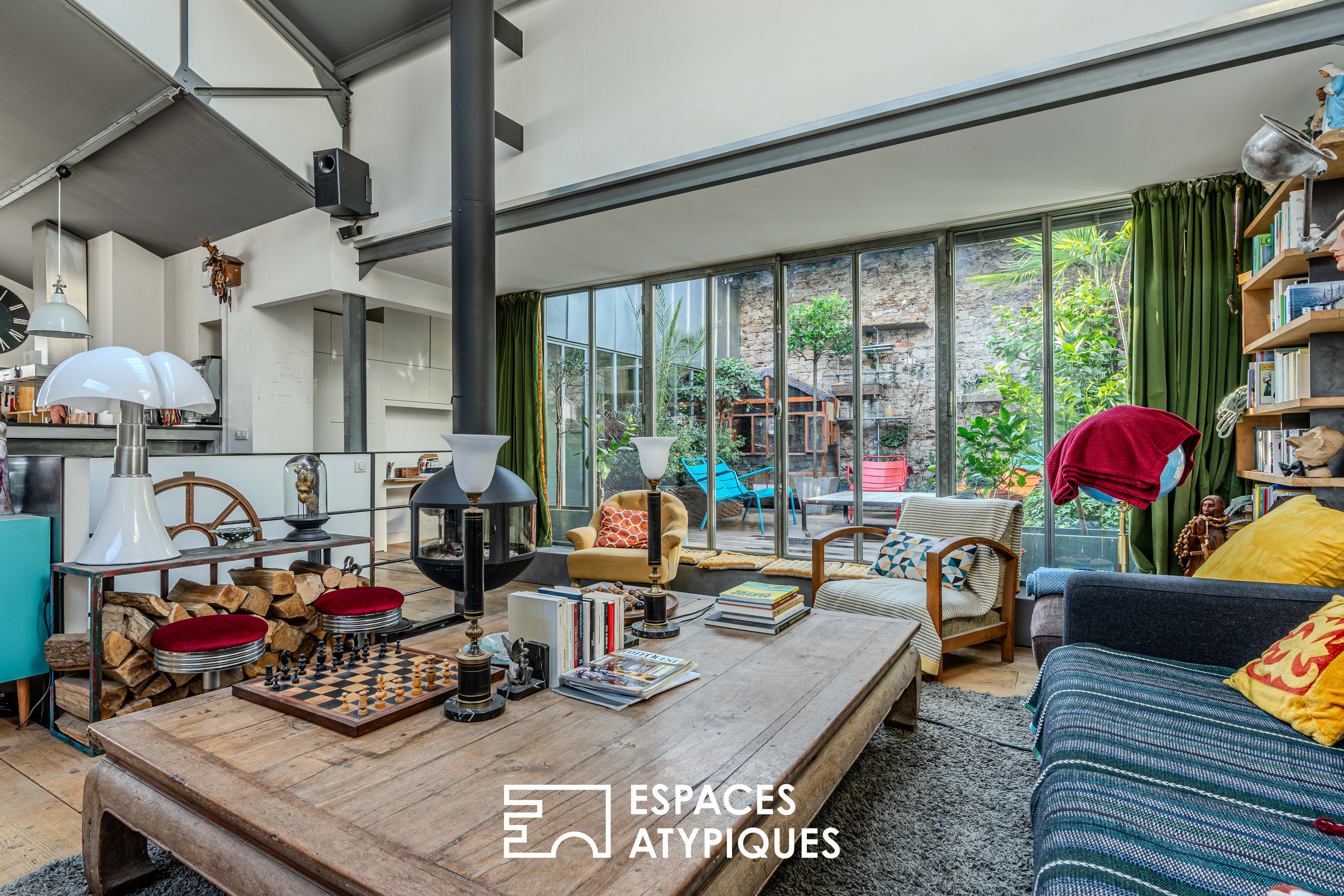 Loft d’exception en hyper-centre de Nantes avec ses volumes spectaculaires
