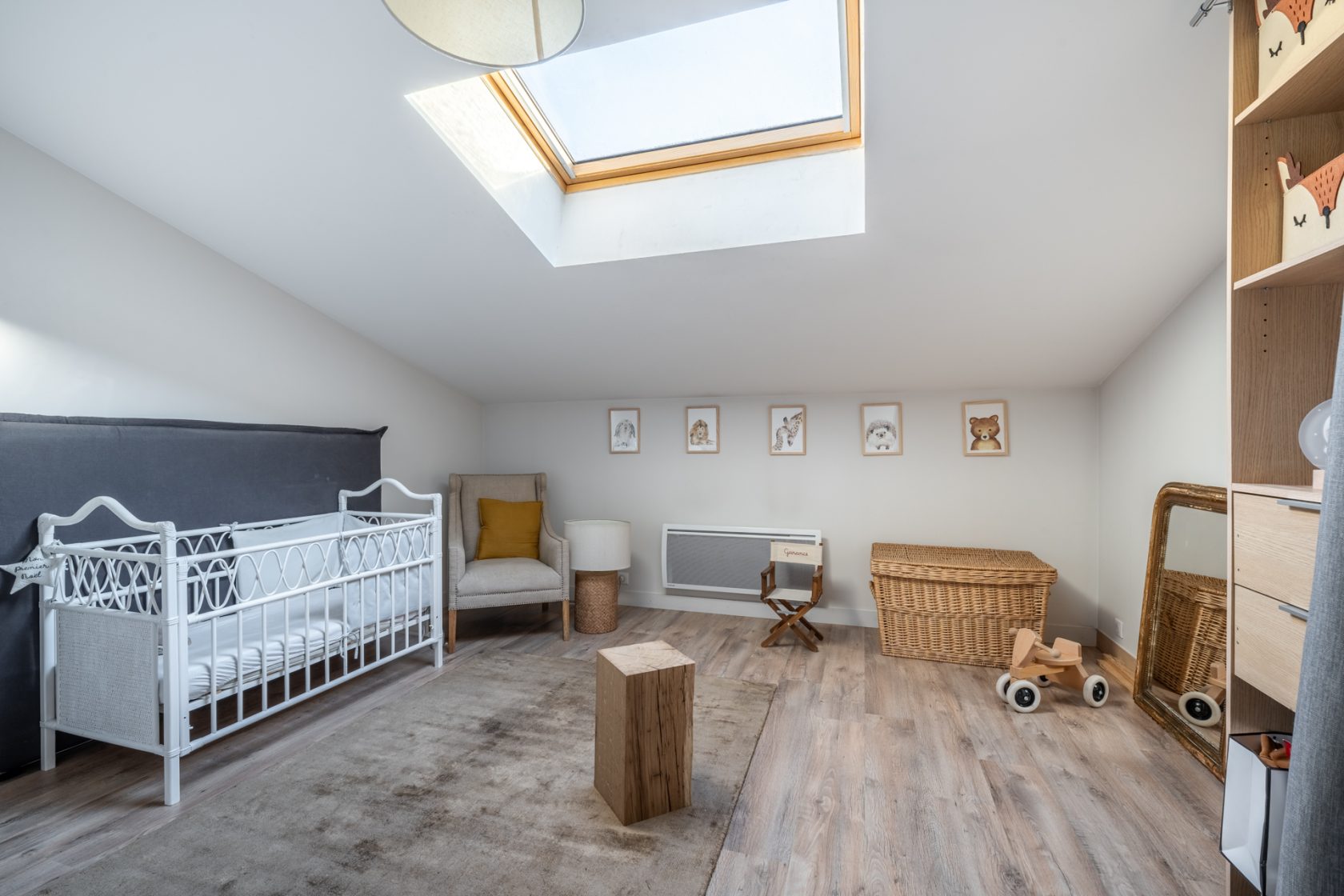 Charmante maison de village rénovée avec jardin et piscine