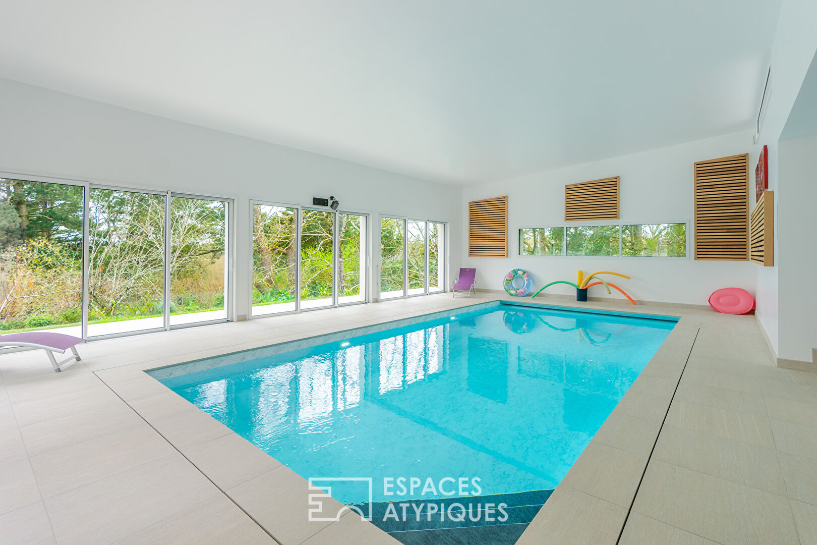 Propriété familiale avec piscine intérieure – Orvault bourg