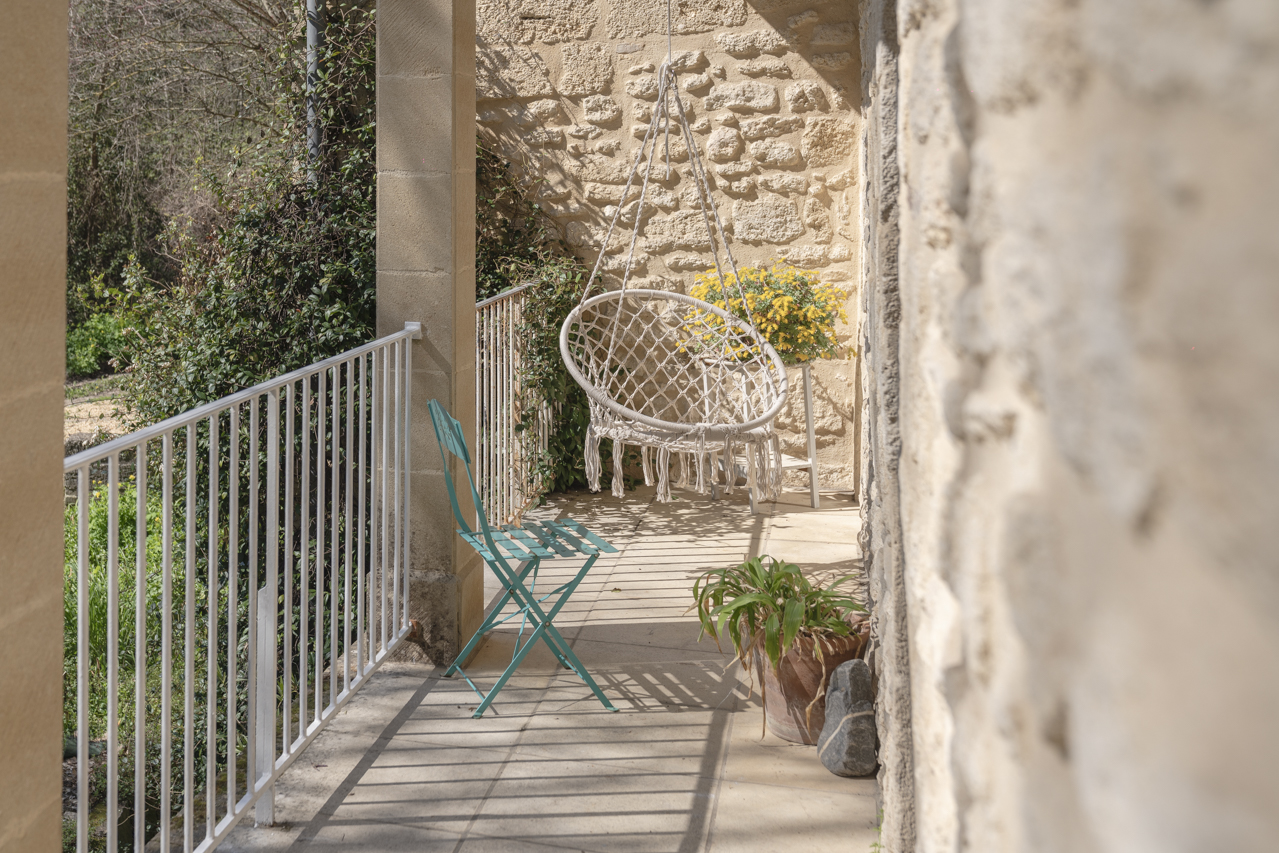 Old mill renovated in a bucolic setting in Uzès