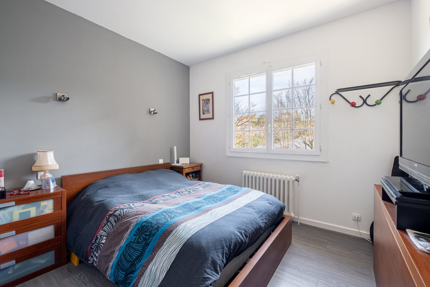 Maison familiale des années 70 entièrement rénovée avec vue
