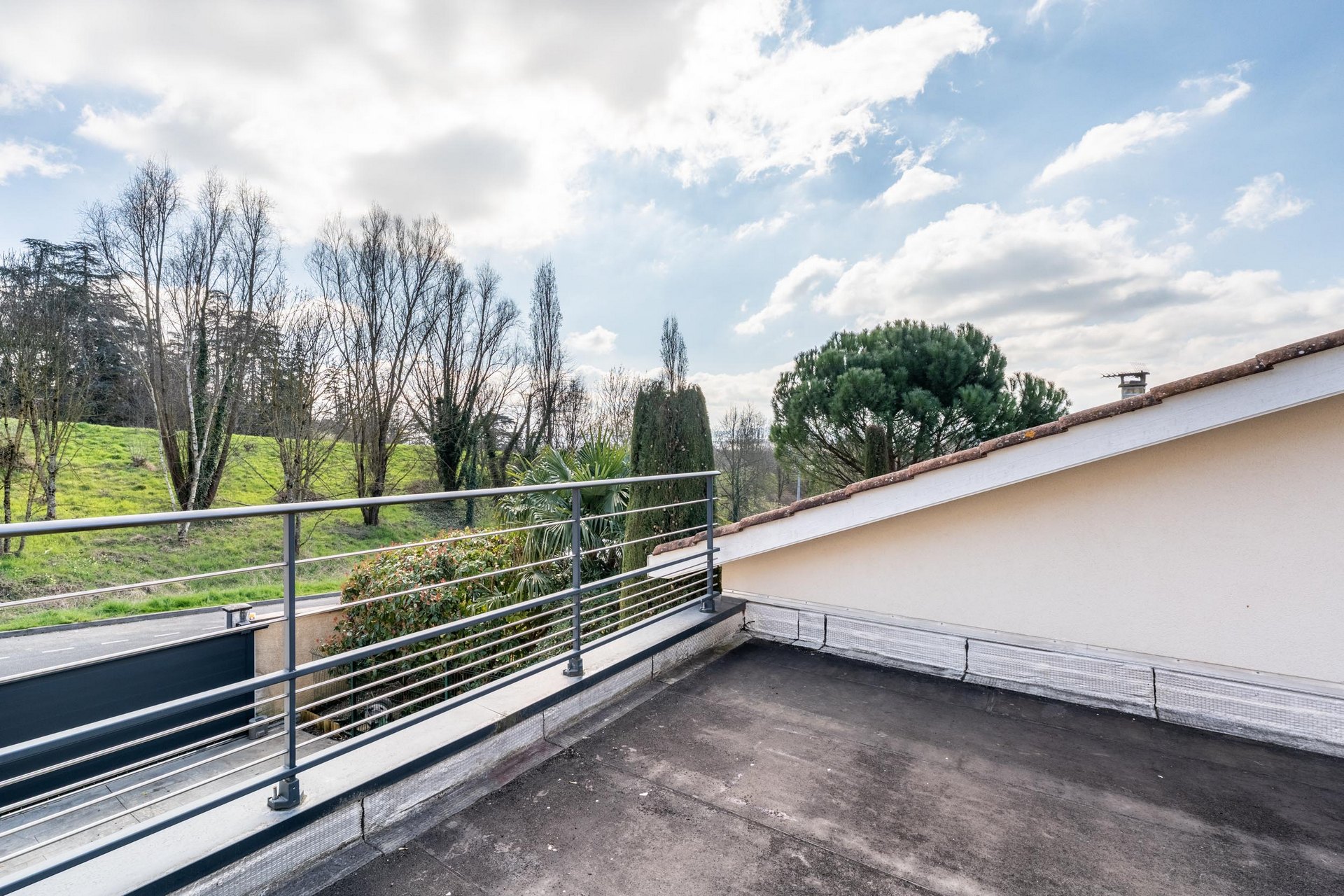 Villa moderne et fonctionnelle à proximité du centre ville