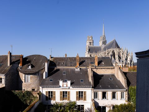 Maison bourgeoise vue cathédrale