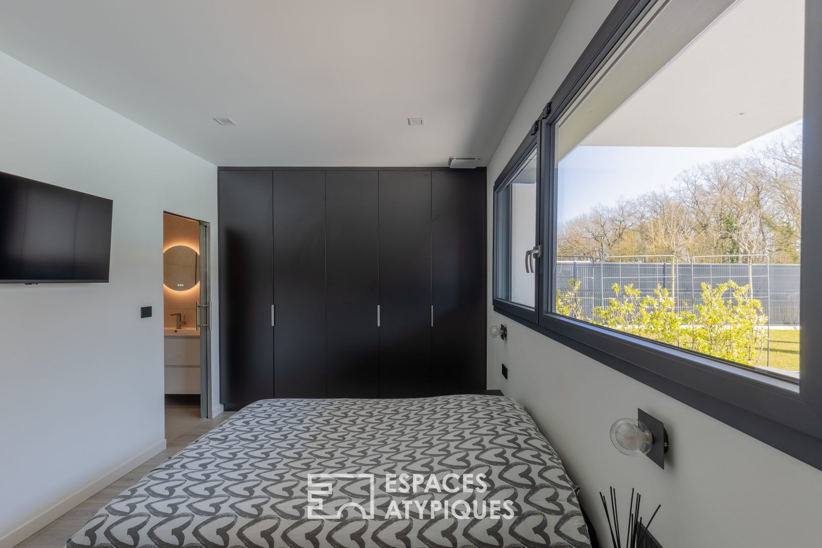Villa contemporaine de prestige avec piscine sur le Golf