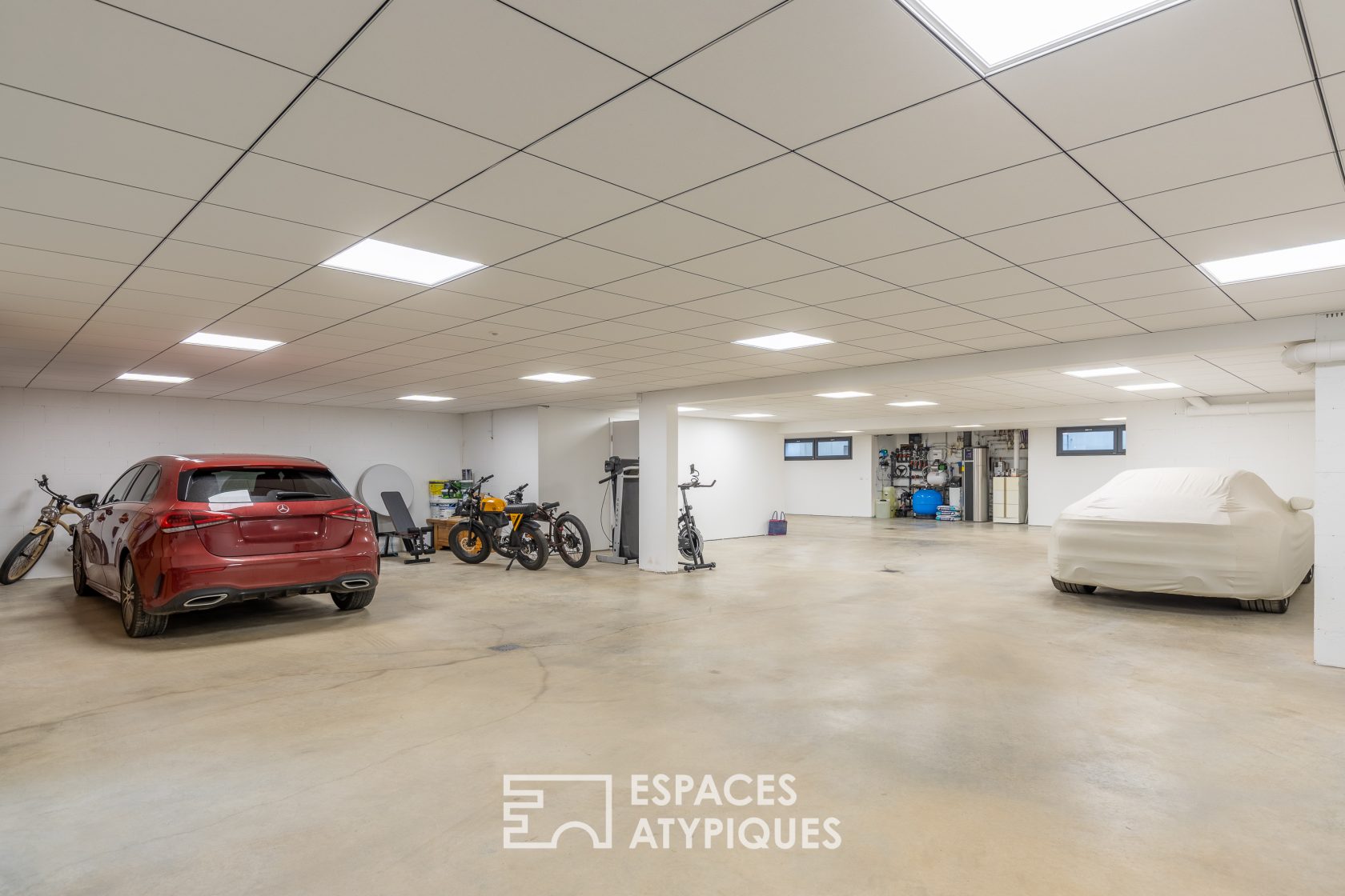 Villa contemporaine de prestige avec piscine sur le Golf