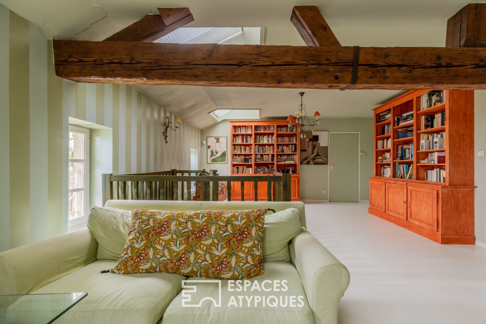 Elégante demeure du XVIIème siècle et son jardin