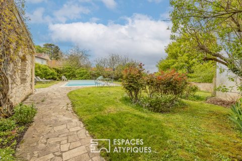 Elégante demeure du XVIIème siècle et son jardin