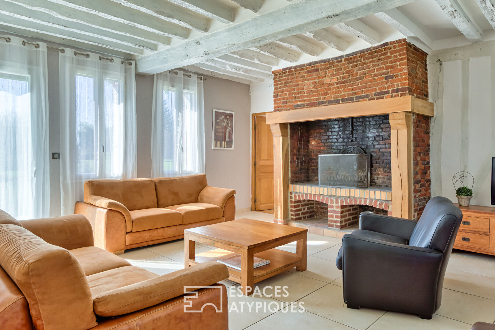 Charming Norman house on landscaped grounds with paddock and swimming pool