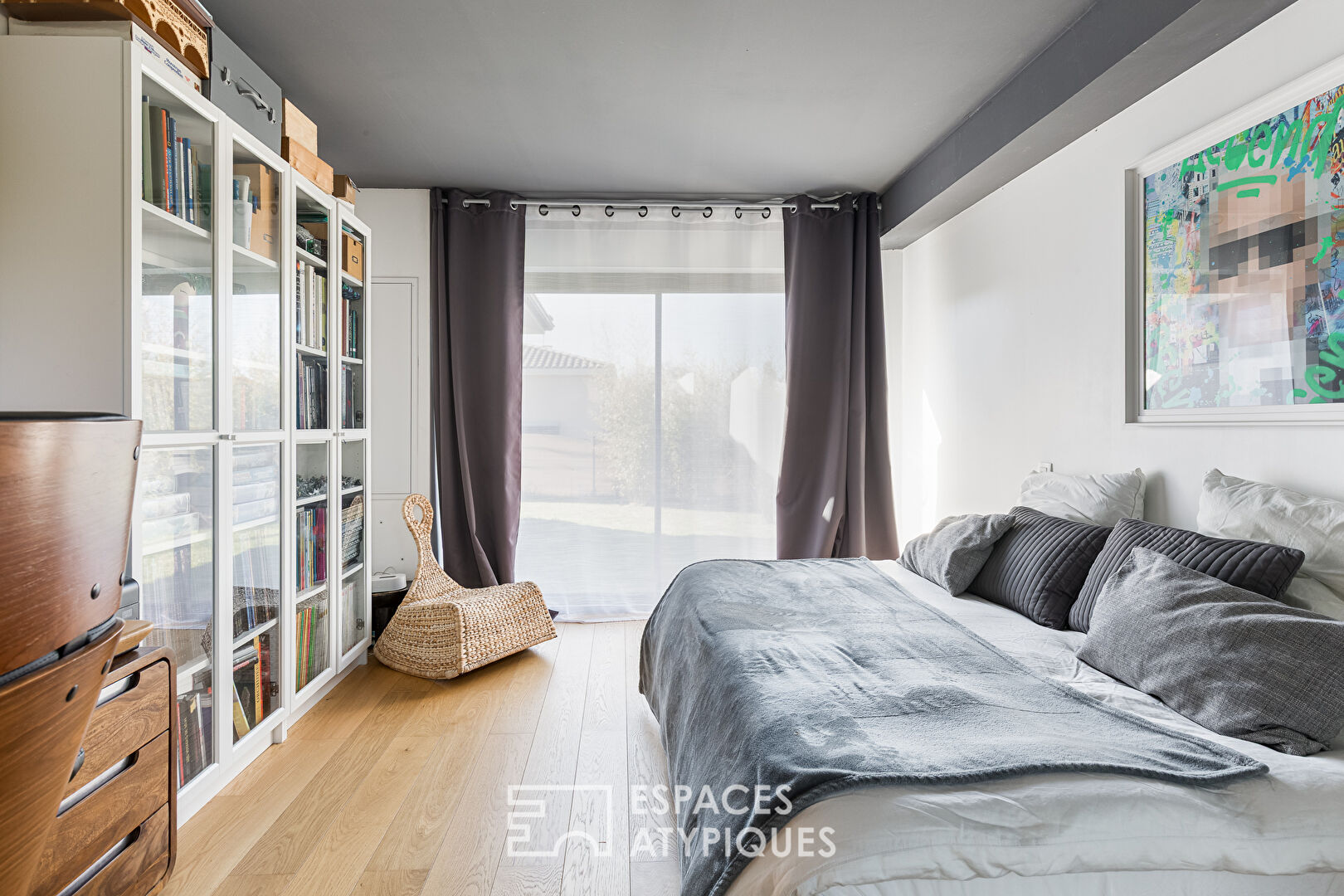 Contemporaine dans un écrin de verdure au Burgaud