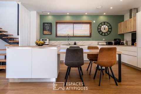 Villa d’architecte avec piscine miroir