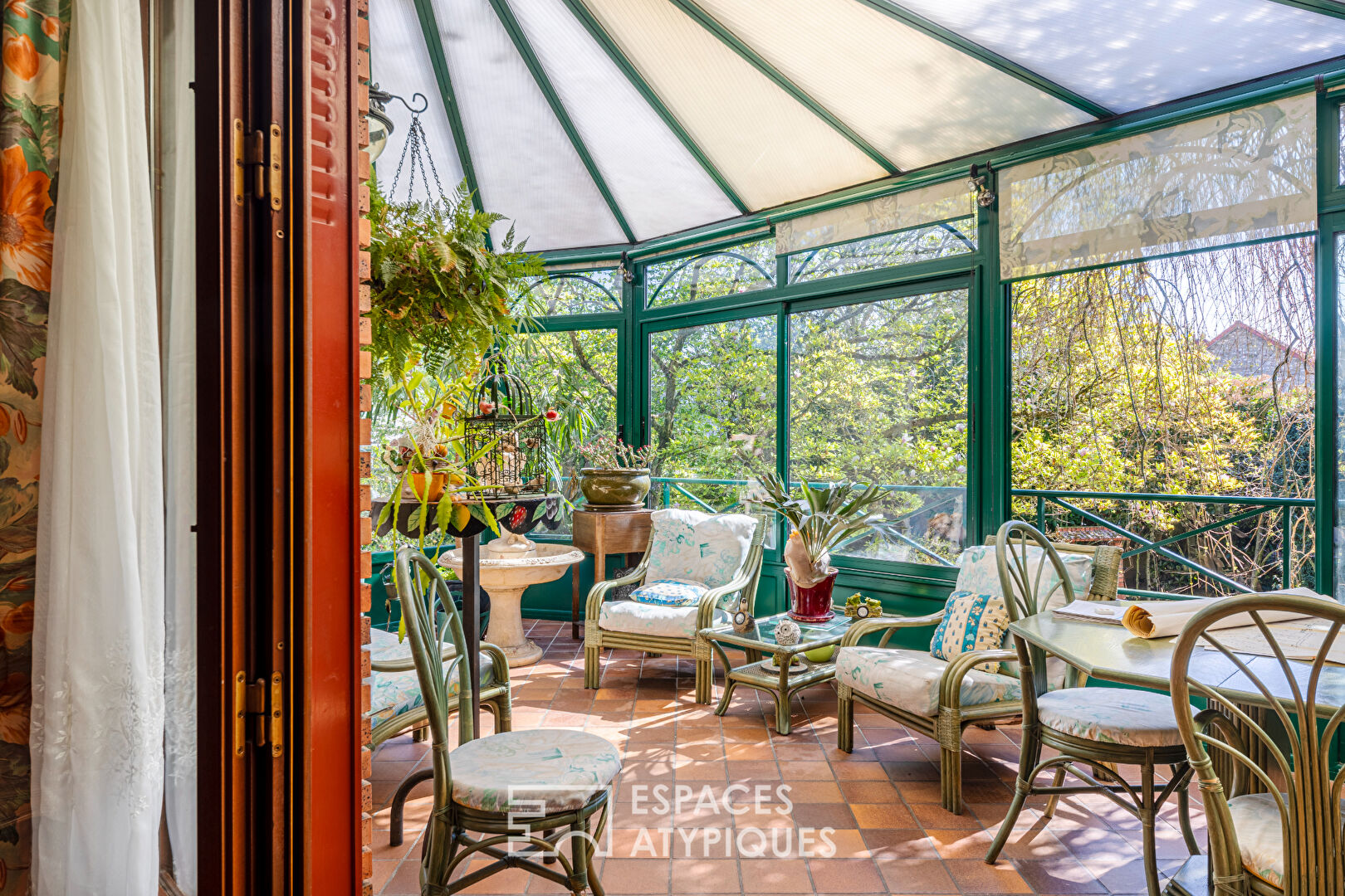 Belle Maison des années 50 dans son écrin de verdure à Soisy sous Montmorency