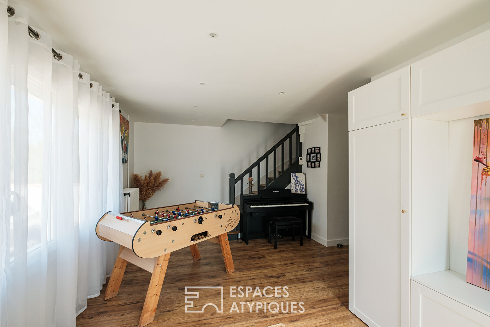 Maison familiale avec son ponton privé sur la Sèvre Niortaise