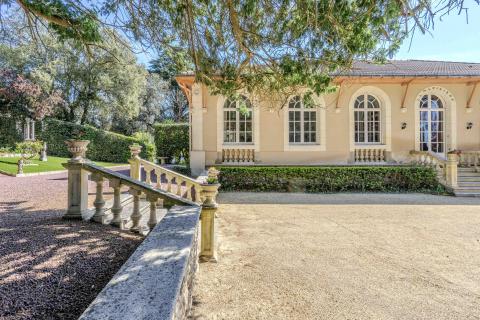 Villa historique d&rsquo;exception et son jardin à la Française