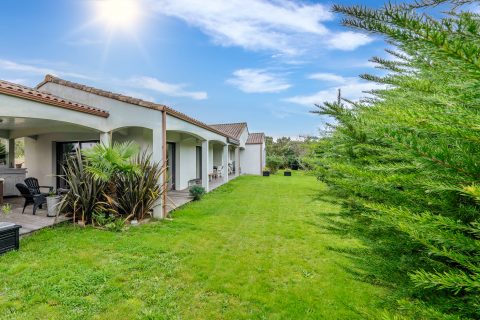 Single-storey villa nestled at the end of its cul-de-sac