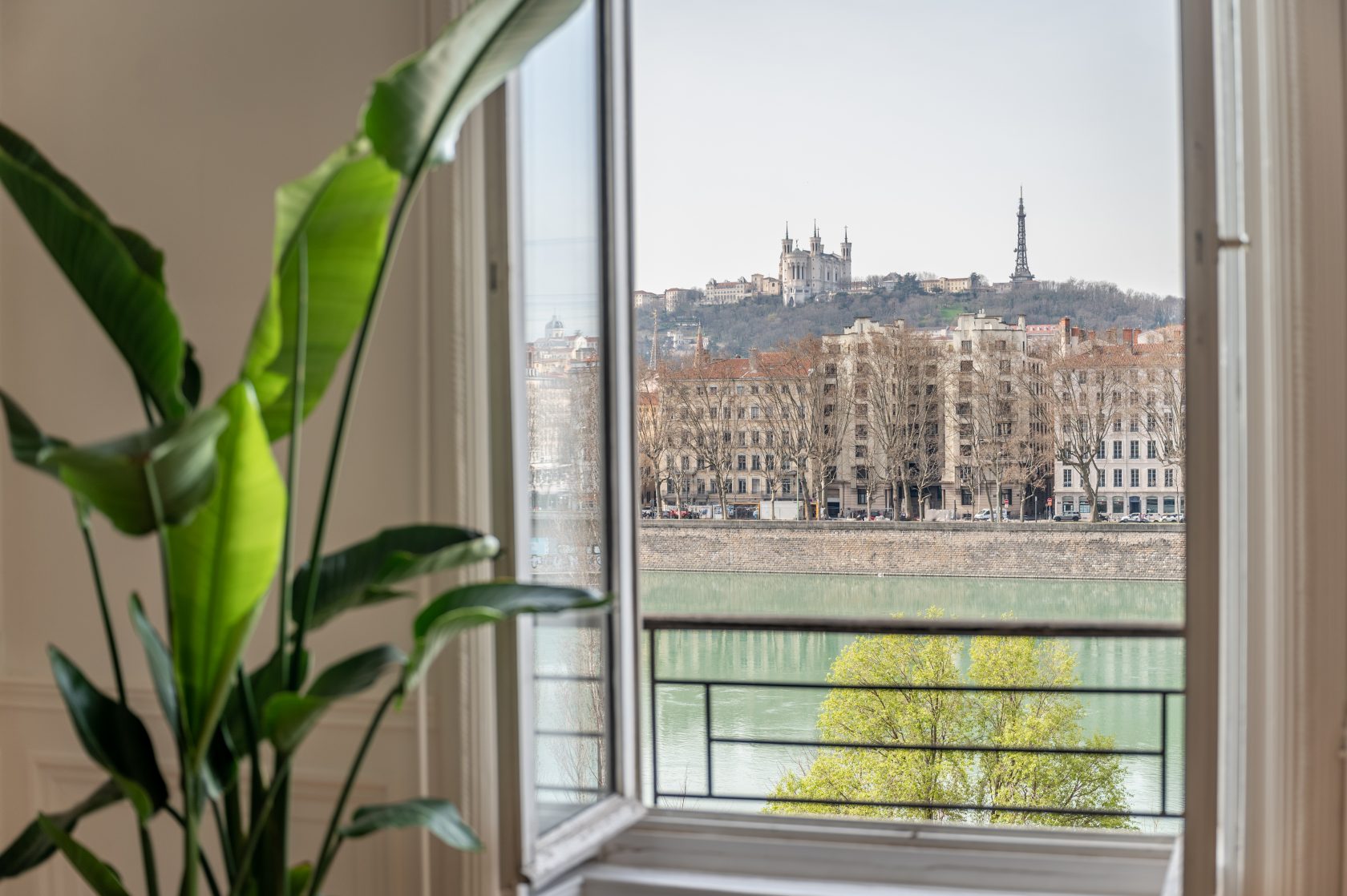 Appartement familiale d’exception sur le quai Sarrail