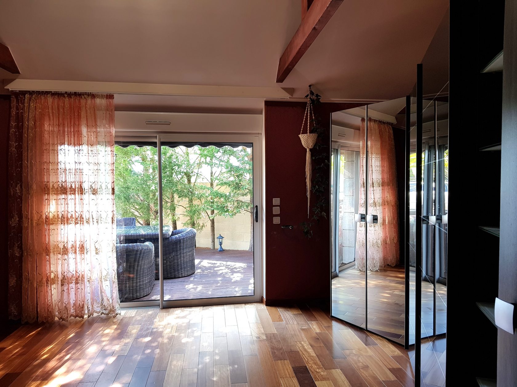 Longère and Gîte real estate complex in a quiet countryside setting near the sea in Planguenoual, 8 rooms