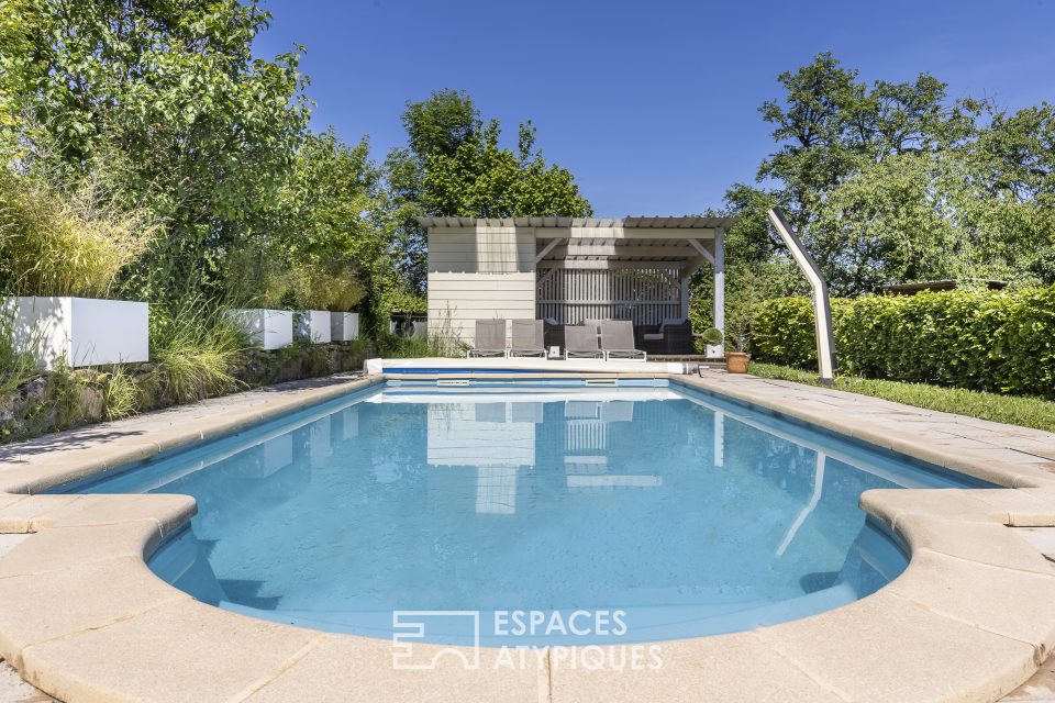 Maison de caractère avec piscine proche Château-Chalon