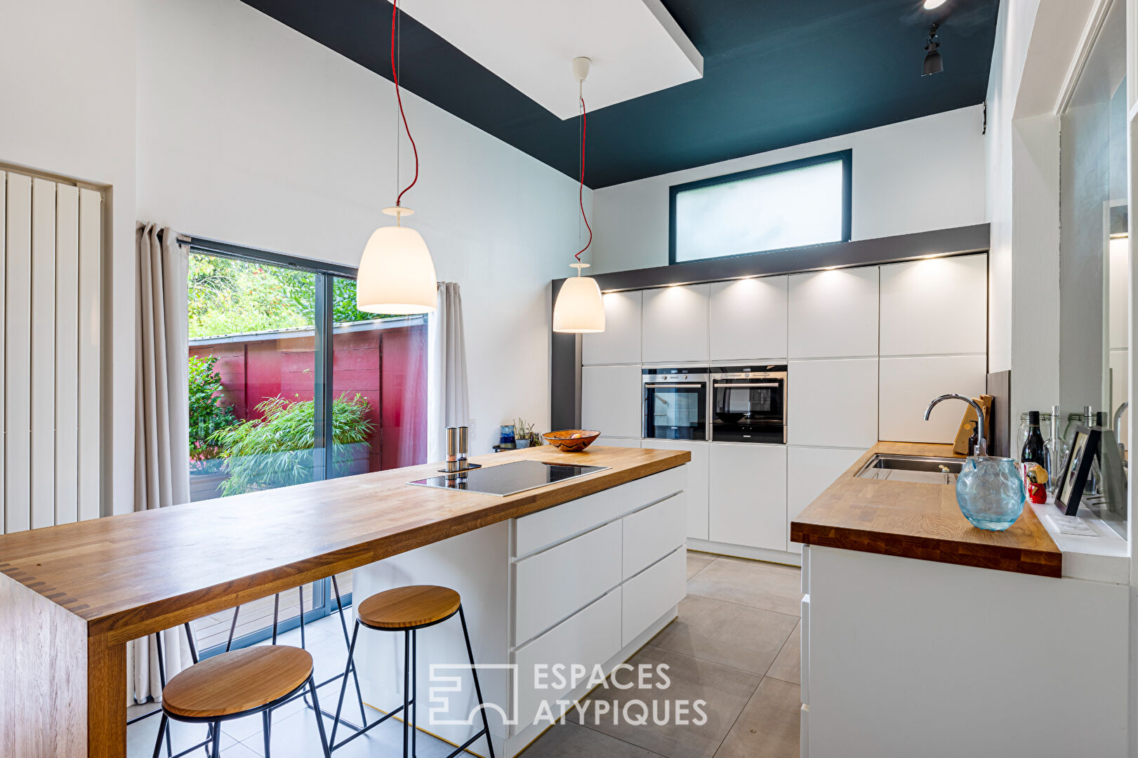 Prestations haut de gamme ! Loft spacieux et lumineux avec jardin paysagé à Deuil-la-Barre