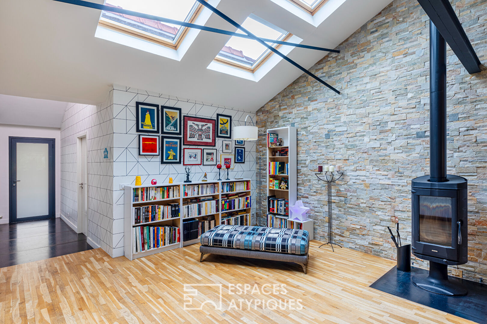 Prestations haut de gamme ! Loft spacieux et lumineux avec jardin paysagé à Deuil-la-Barre