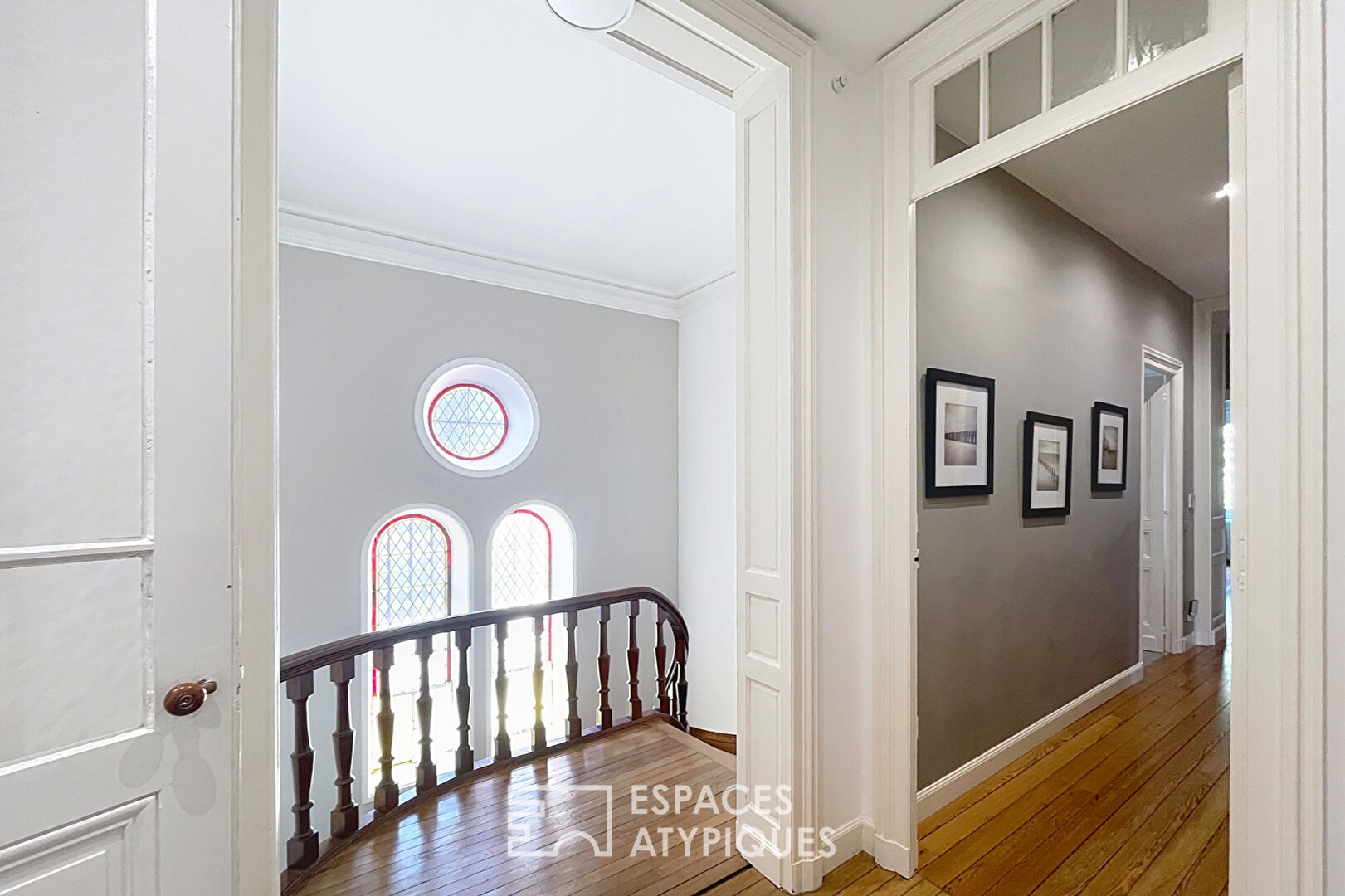 19th century manor house completely renovated 45 minutes from Bordeaux