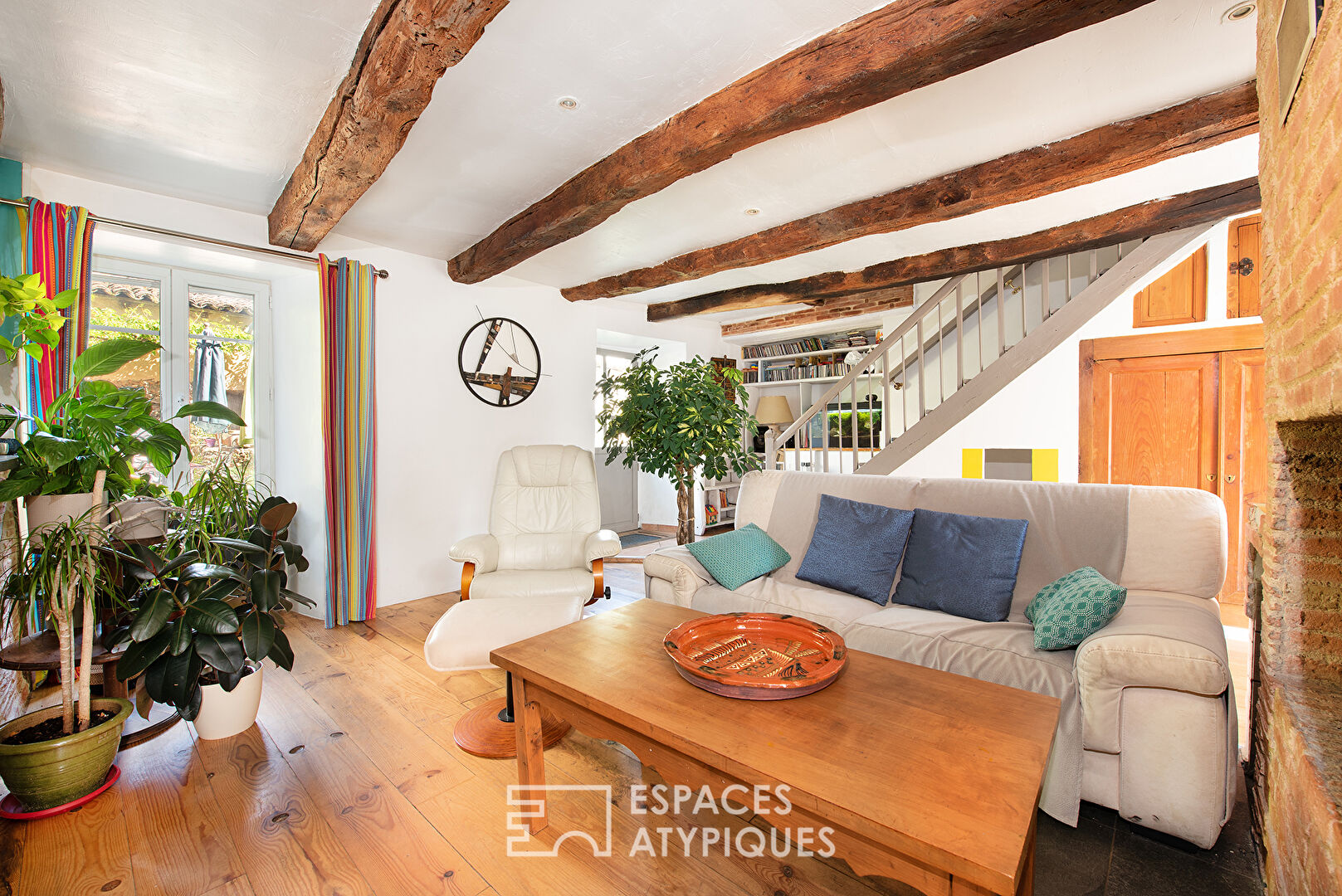 Old renovated farmhouse in the heart of nature north of Albi