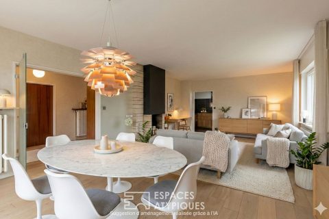 Renovated architect-designed house in the heart of the Queuleu district