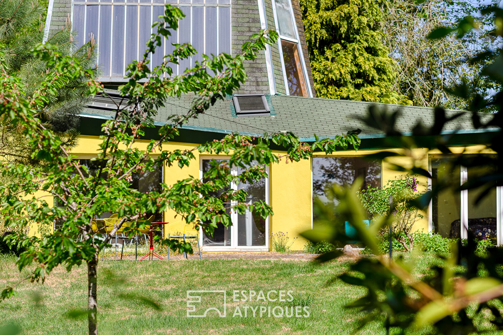 Maison d’architecte en bordure du Golf du Champ de Bataille